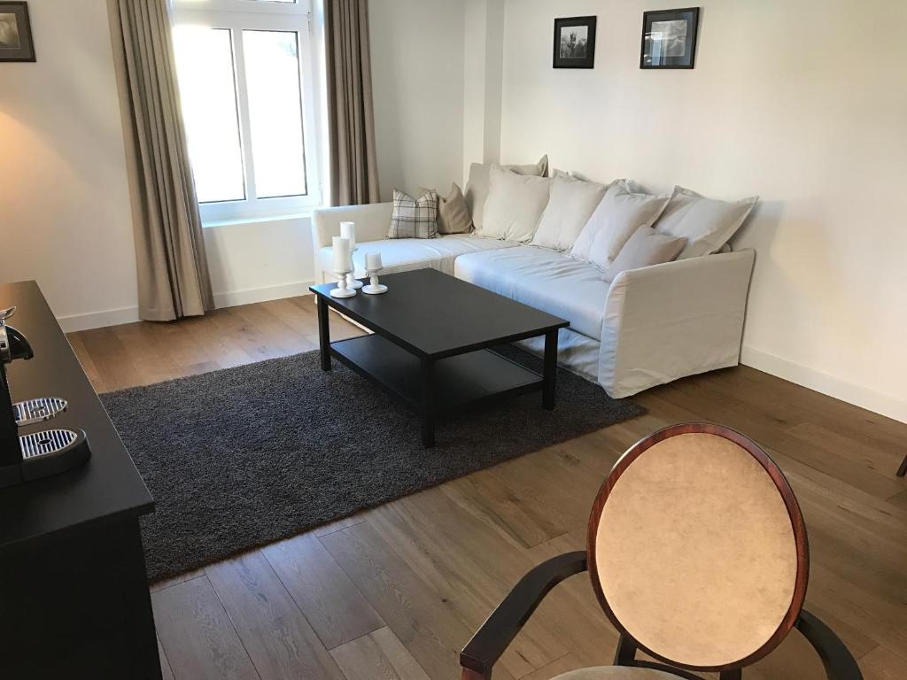 Posezení v ubytování Boutique-Hotel Garni Bellevue Davos Wiesen