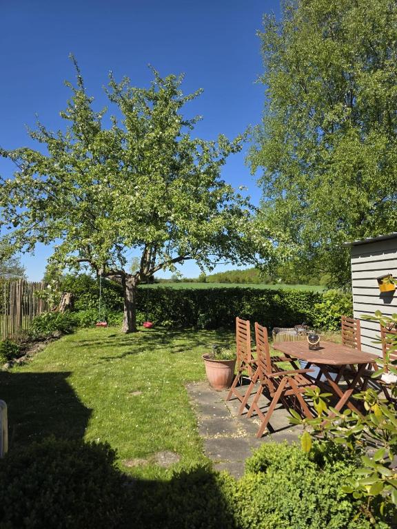 Ferienwohnung Ahoi - Two-Bedroom Apartment With Terrace