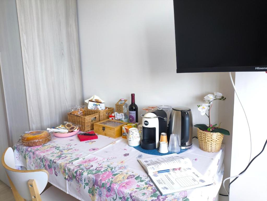 Shine Flowers Room