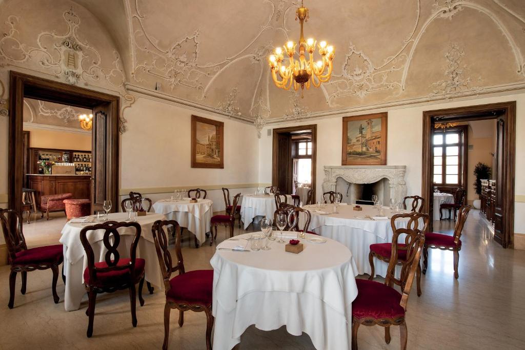 Villa Fenaroli Palace Hotel