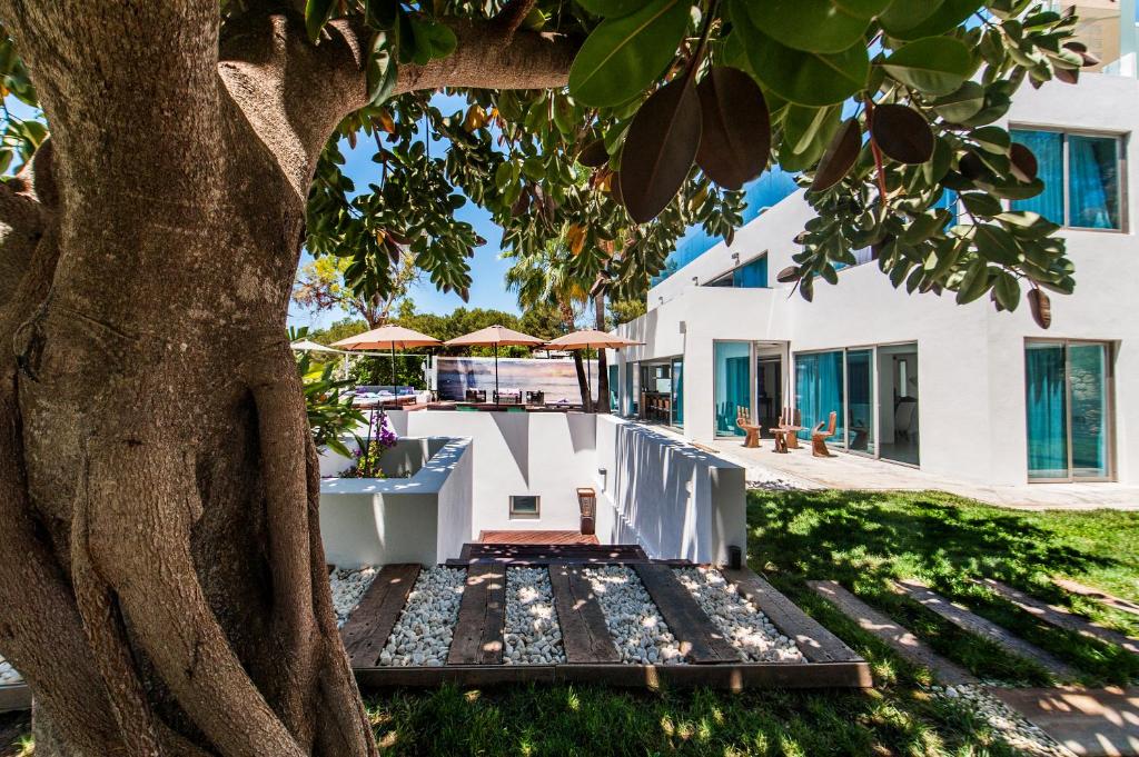 Casa India Ibiza, Santa Eularia des Riu – Updated 2023 Prices