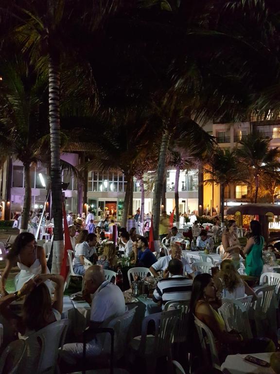  Apartamento Beach Living Golfinhos
