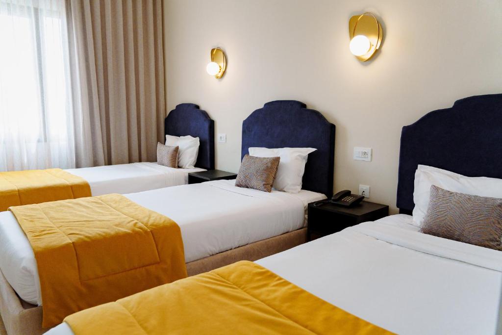 hôtel LE PACHA - 