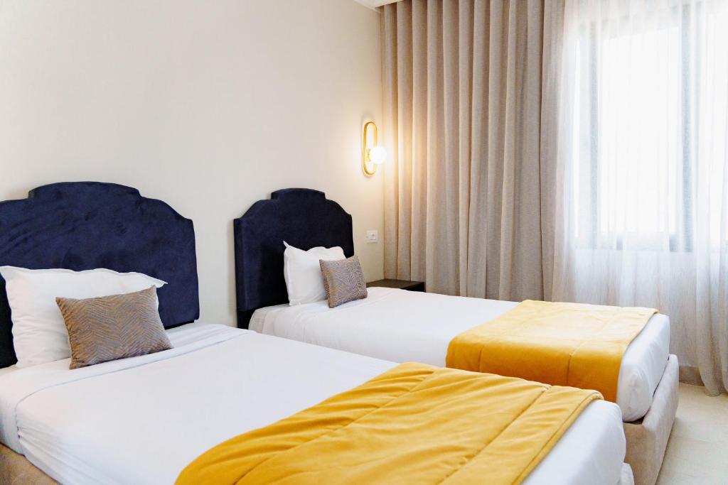 hôtel LE PACHA - 