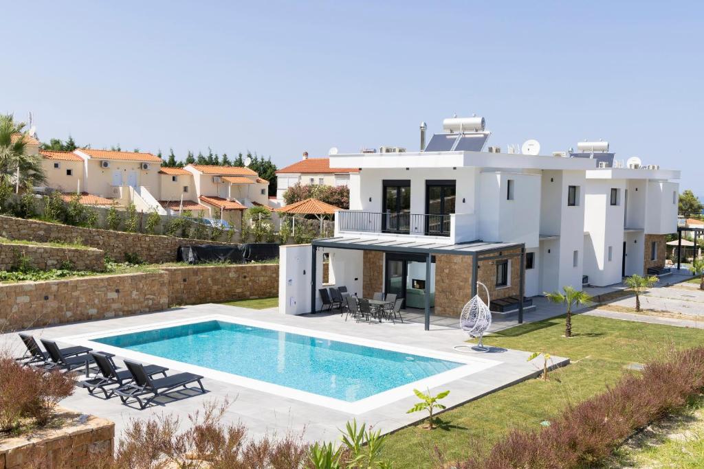 Luxury Villa Riana
