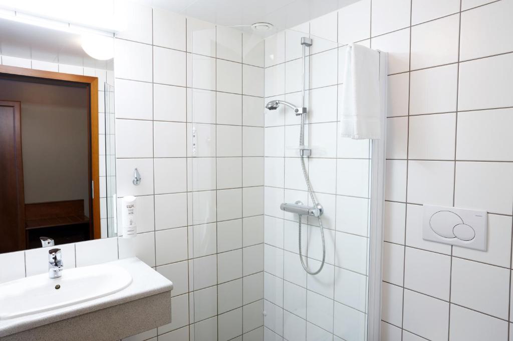 Koupelna v ubytování Fosshotel Stykkisholmur