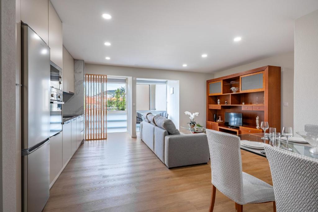 Helena s Apartment, By OP