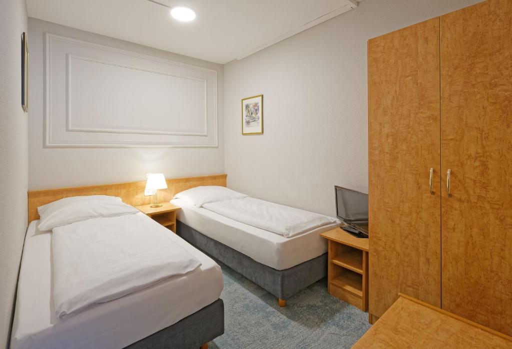 Friends Hotel Kerpen - Habitación Cuádruple