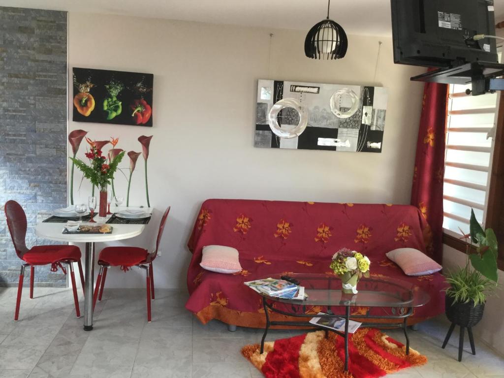 LES JOYAUX DE BALATA - Studio-Apartment