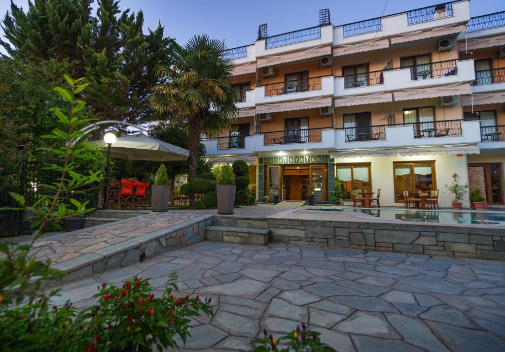 Budova, kde se hotel nachází