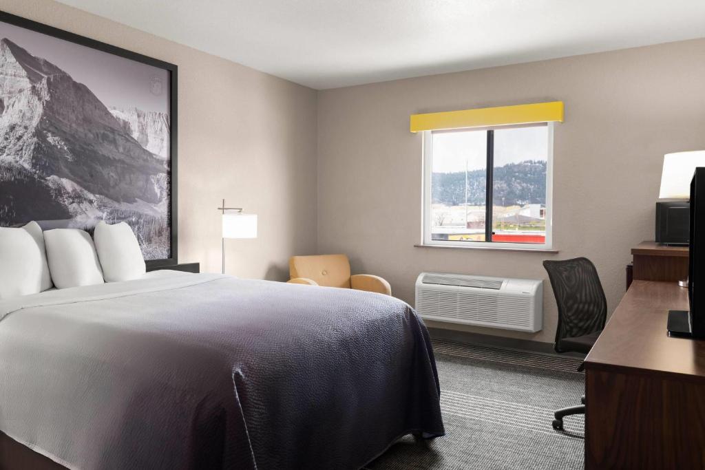Super 8 by Wyndham Kalispell Glacier National Park photo