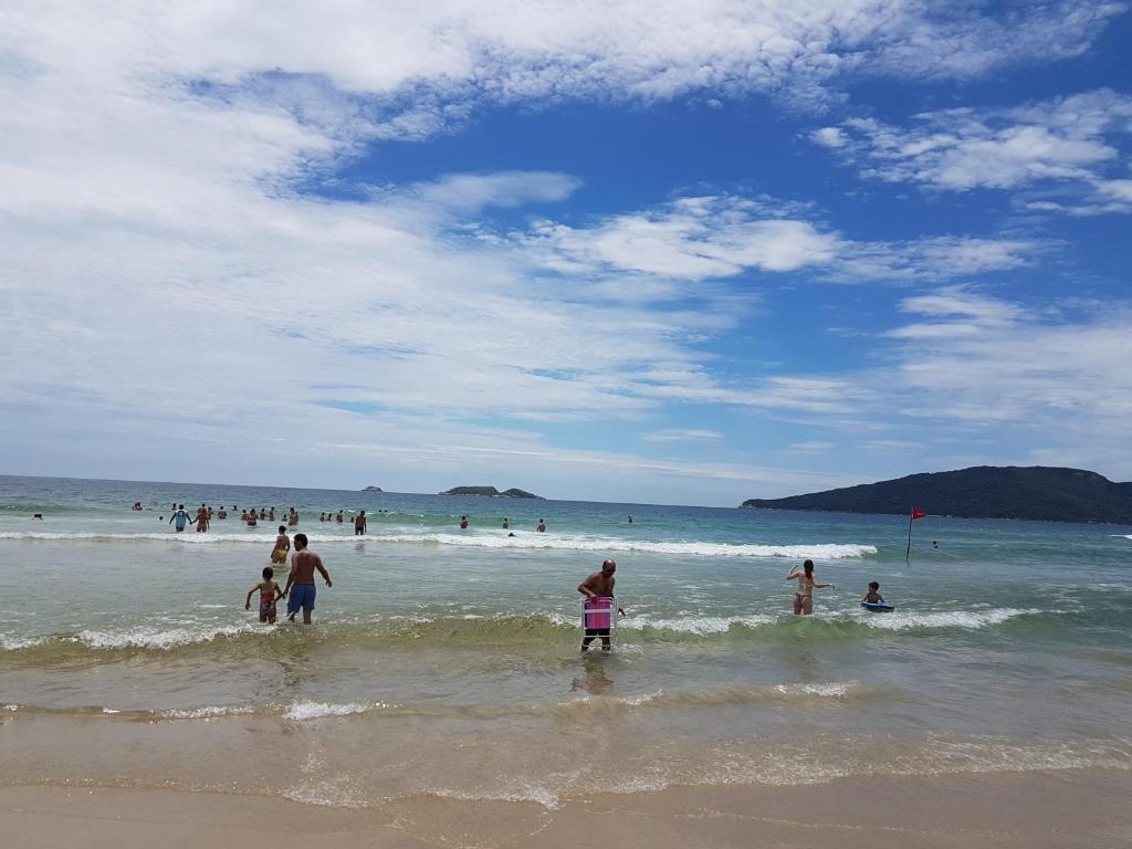  Apto de 02 qtos no Ingleses - Florianopolis - SC