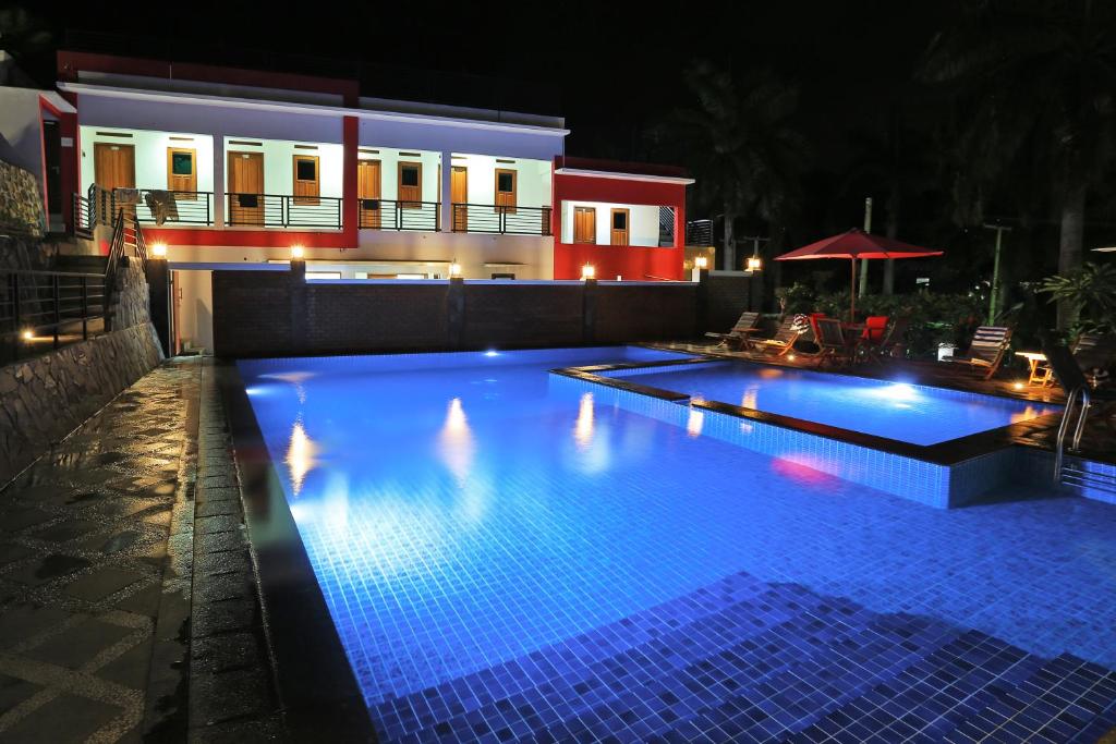 Bazén v ubytování Jazz Senggigi Hotel nebo v jeho okolí