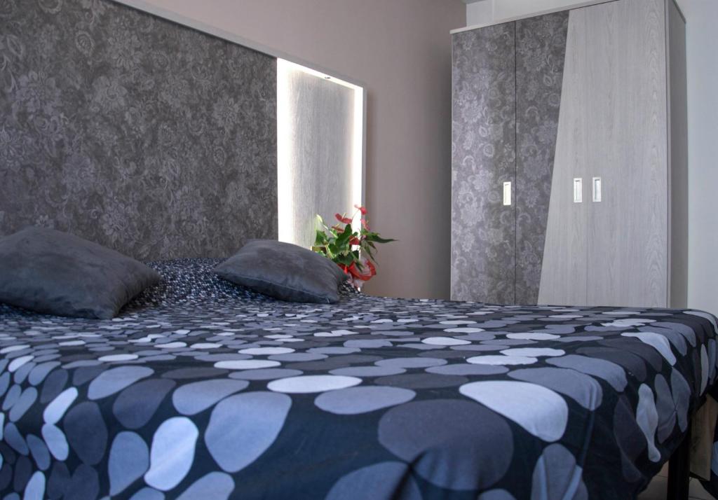 Hotel Bertusi - Standard Single Room