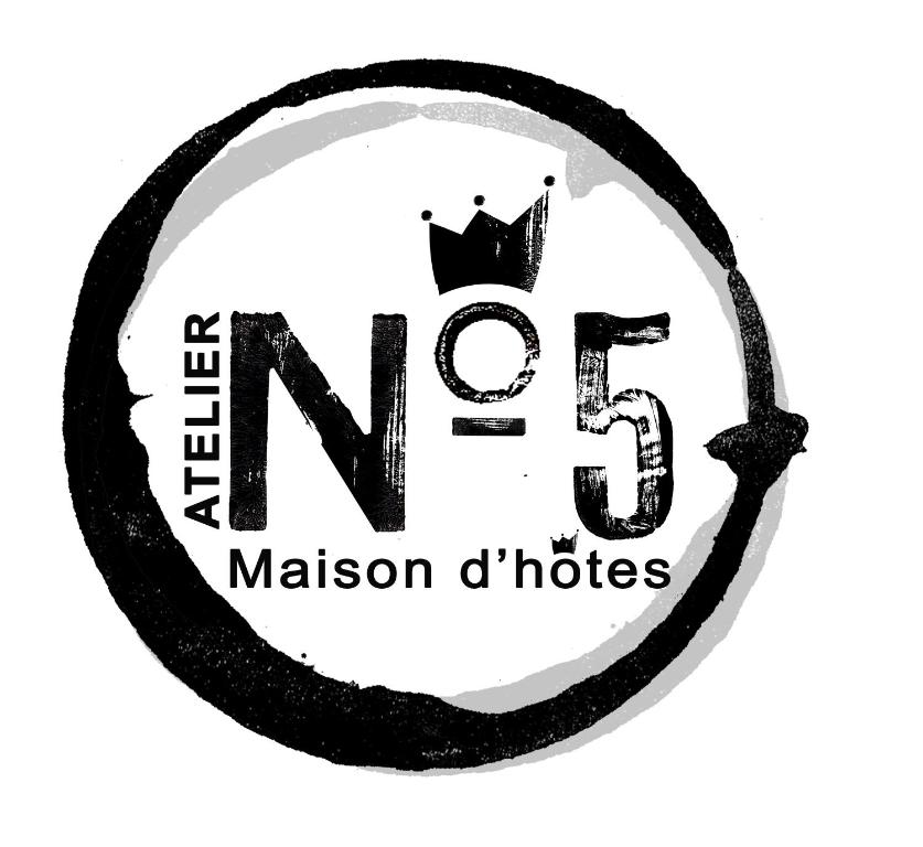 Certifikát, hodnocení, plakát nebo jiný dokument vystavený v ubytování Atelier n°5