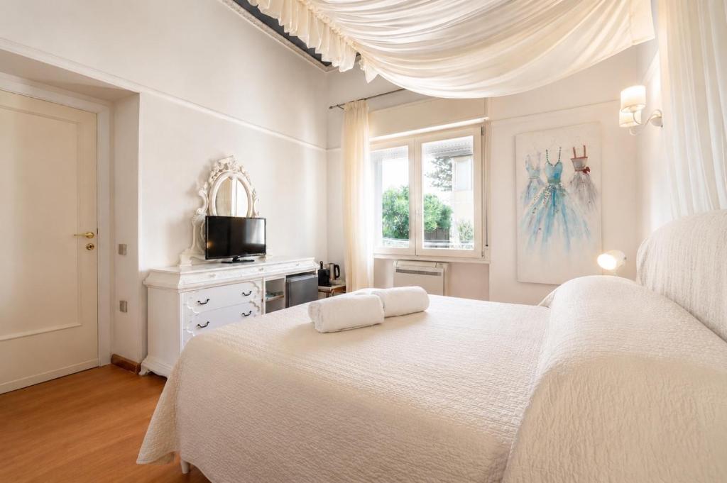 Villa Maria Luisa - Queen Room With Garden View