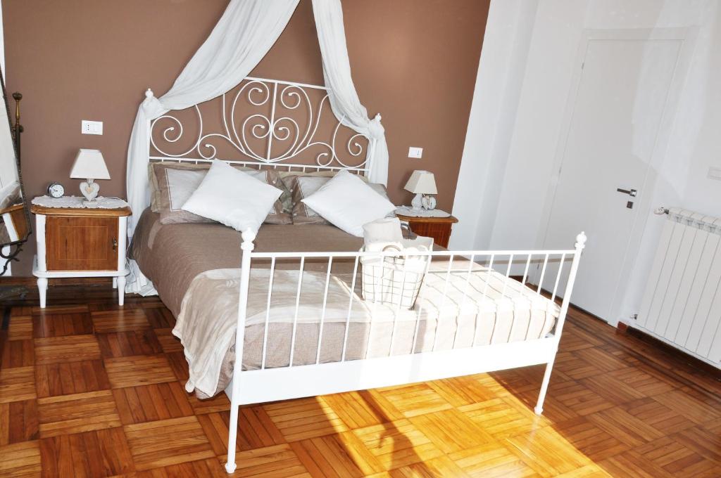 Nonna Rina b&b - Double Room With Shared Bathroom