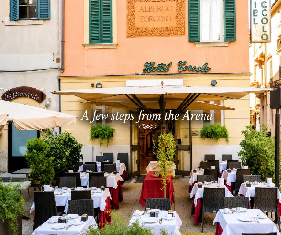 a few steps from the arrival at a few steps from the actual restaurant at Hotel Torcolo "Residenze del Cuore" in Verona