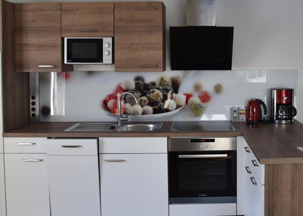 Sunseitn Apartments - 16