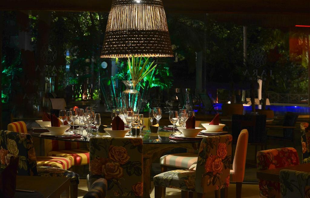  Iara Beach Hotel Boutique