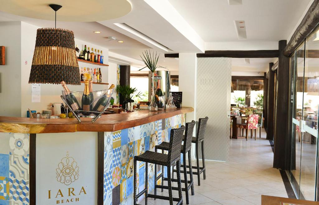  Iara Beach Hotel Boutique
