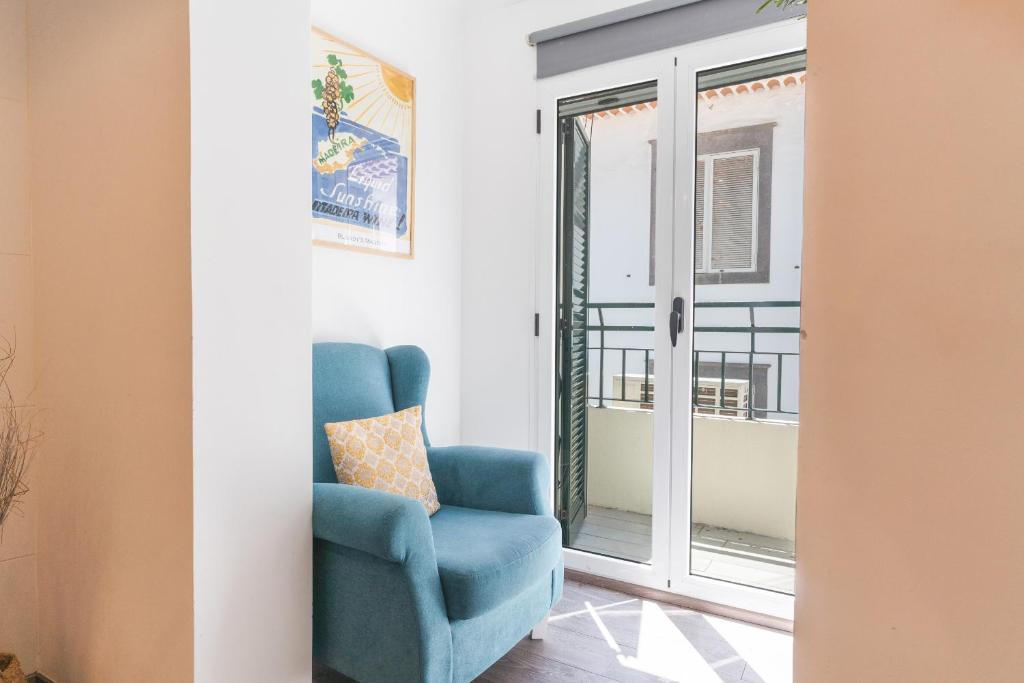 Cosy Central by Atlantic Holiday
