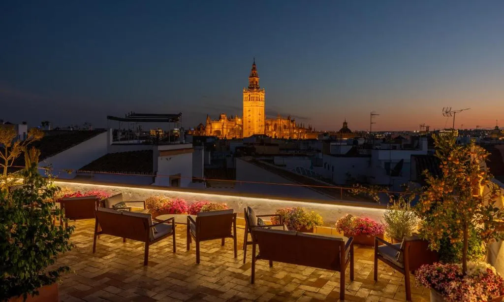 Palacio Marmoles by Valcambre
