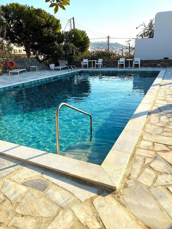 Bougainvillea Chora House Down town best location