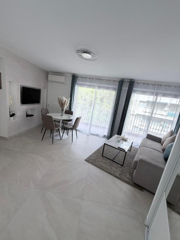 Studio élégant Cannes centre , proche croisette