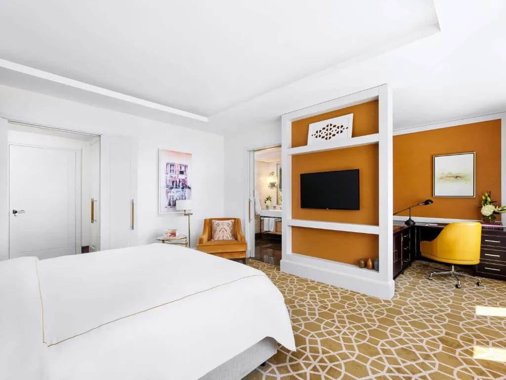 Deluxe Queen Room with Two Queen Beds Non Smoking