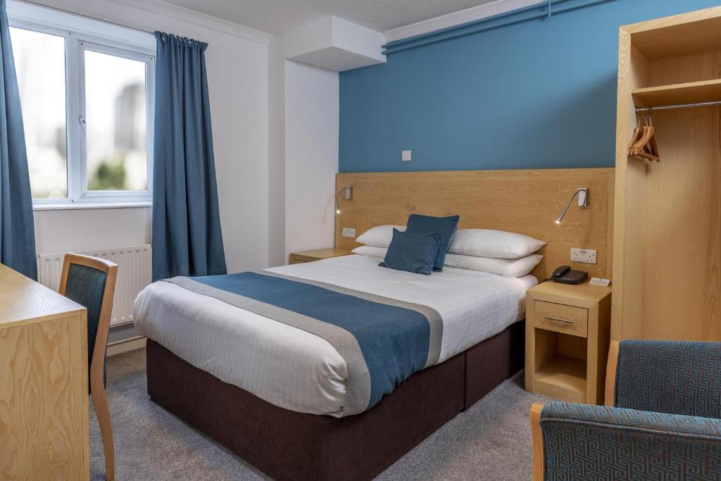 Royal Maritime Hotel - 