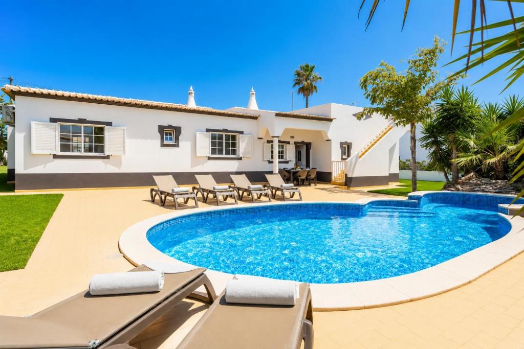 Casa Amendoeira Large Private Pool WiFi