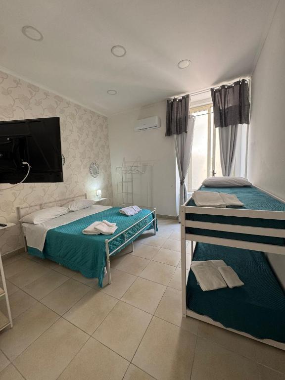 Casa Dora Apartment in Naples Hystorical city center
