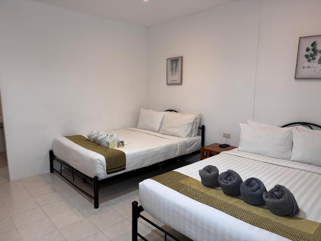 Pagi Pagi villas photo
