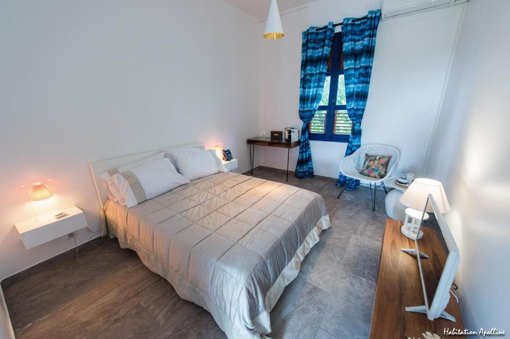 Letto o letti in una camera di Apolline