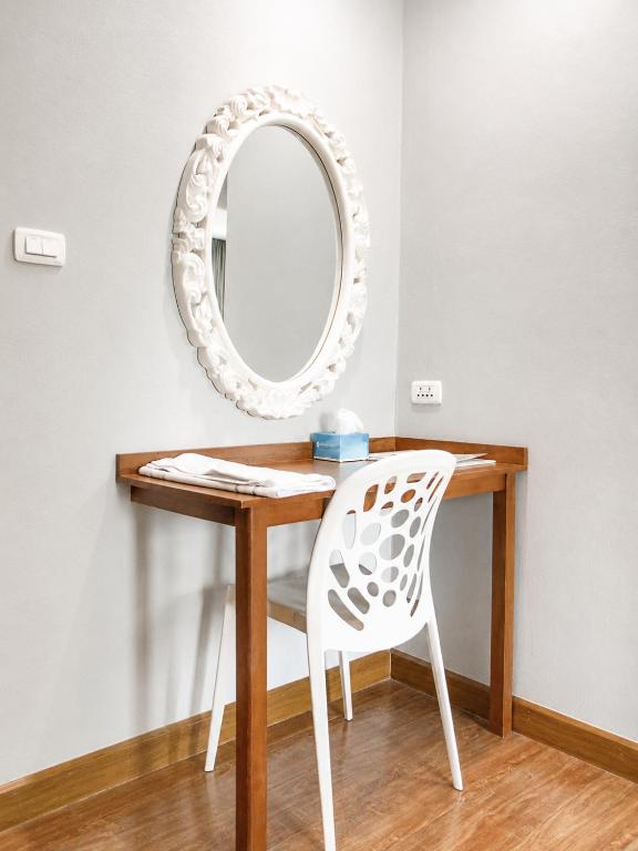 CBD Hotel Suratthani - デラックス キングルーム