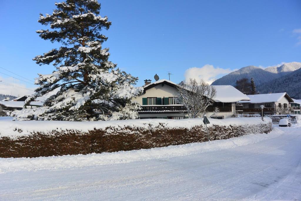 Gästehaus Döring, Mittenwald (updated prices 2025) - 13