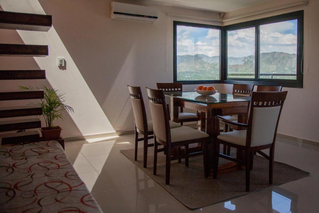 Et opholdsområde på Lake Point Residencias