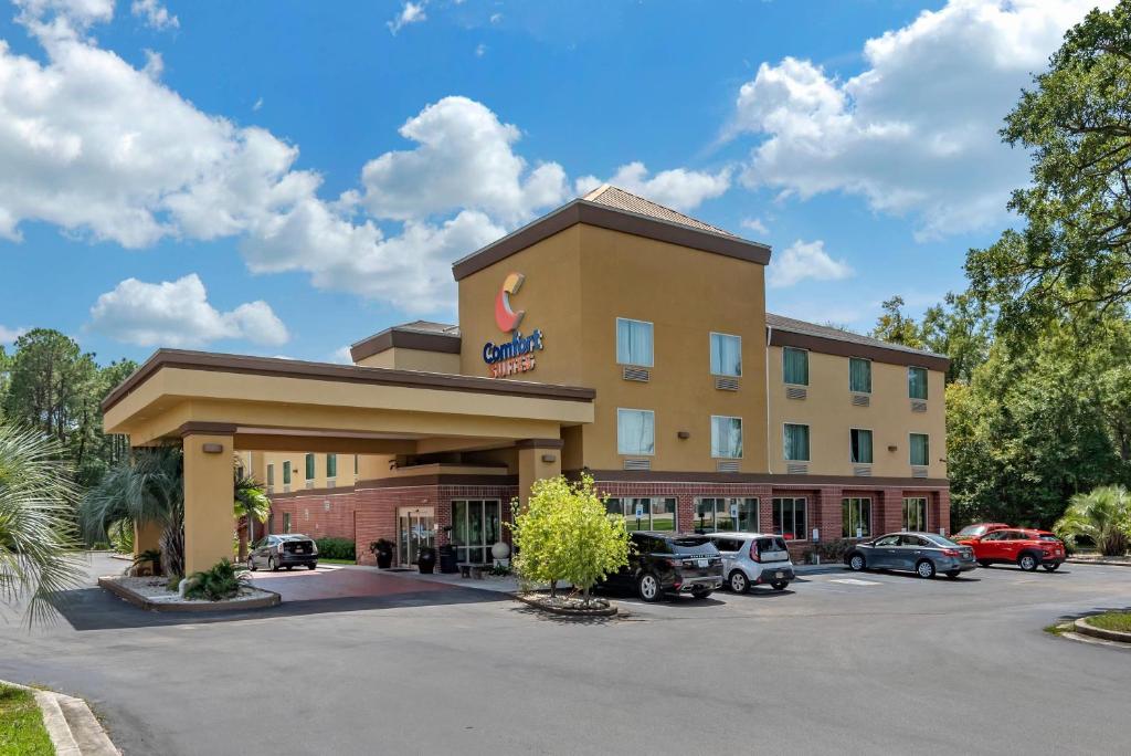 Comfort Suites Biloxi/Ocean Springs photo