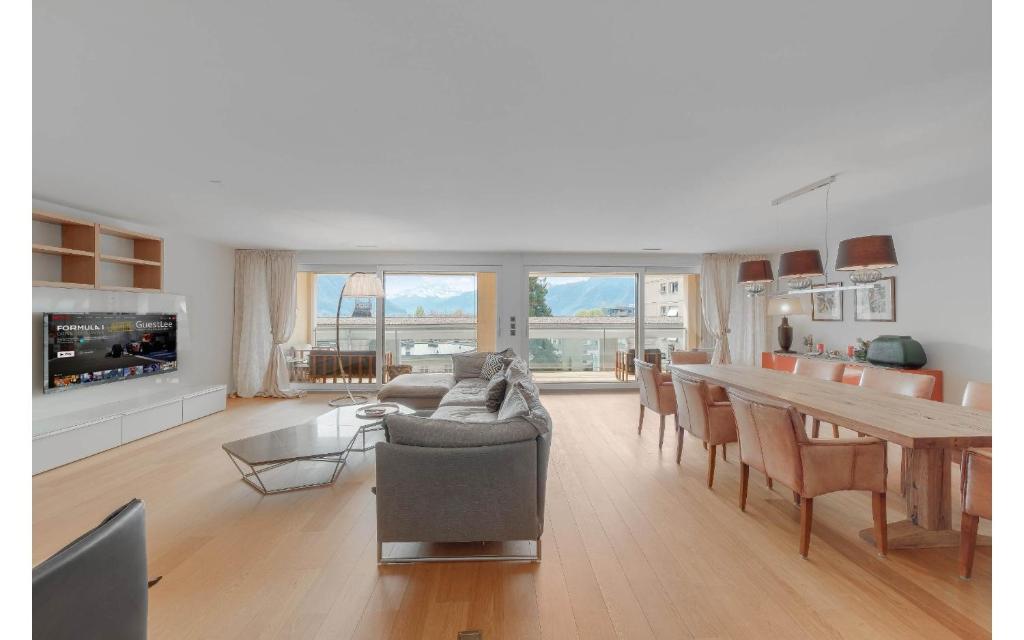 Luxury 4-Bedroom Residence at Le National Montreux by GuestLee
