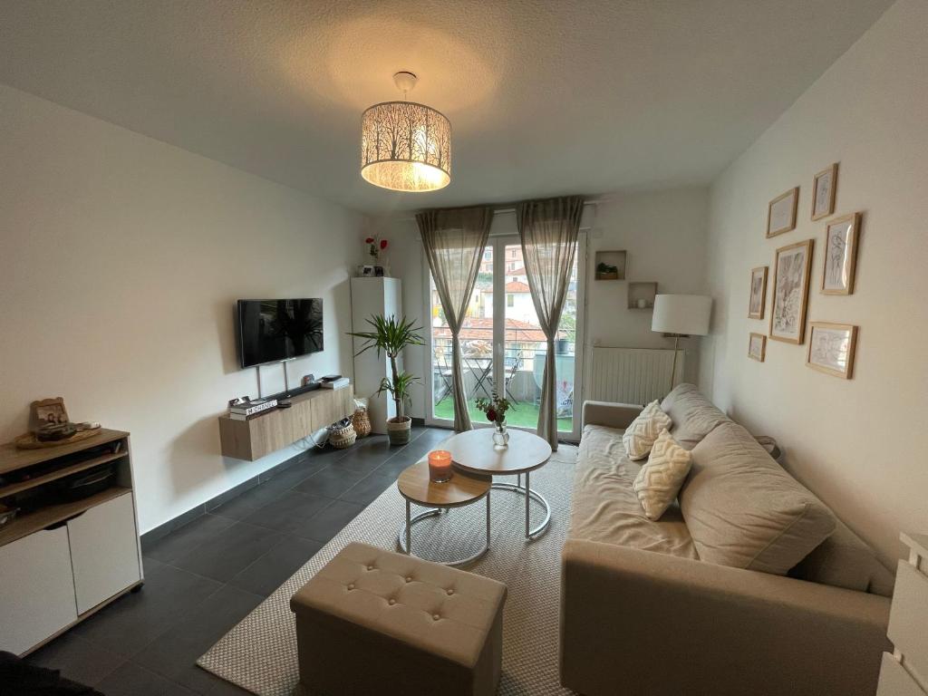 Charmant studio à Nice - One-Bedroom Apartment