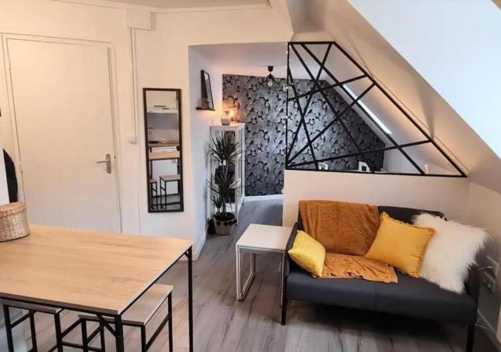 Chez Jeannine, charmant studio au centre-ville
