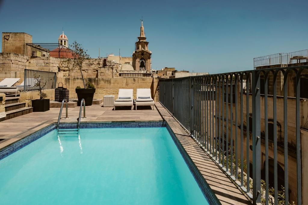 66 Saint Paul's & Spa