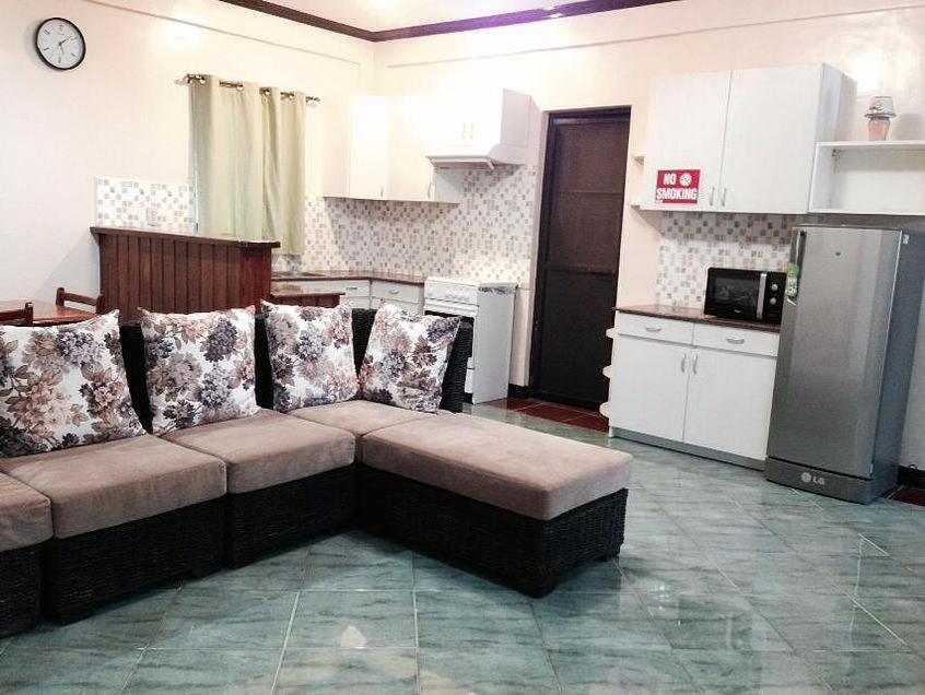 Kuchyň nebo kuchyňský kout v ubytování Malapascua Starlight Resort