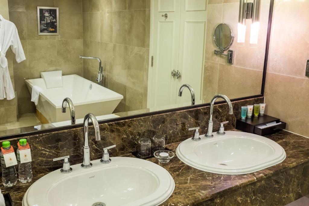 Suite Club Grand