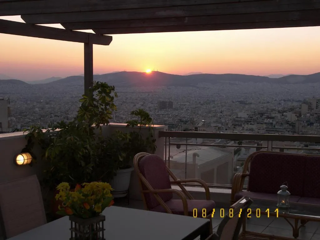 Amazing Views 2, Atena, Grecia