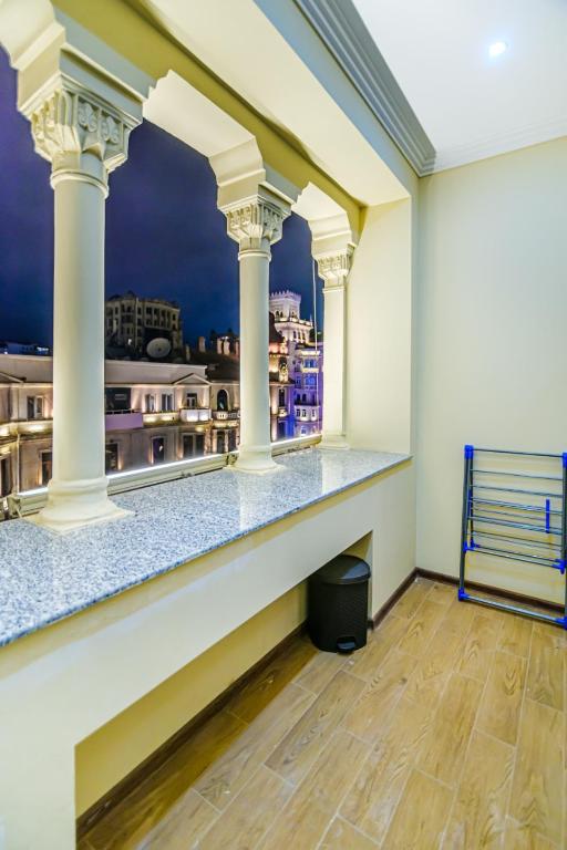 MOREX Apartment در باکو
