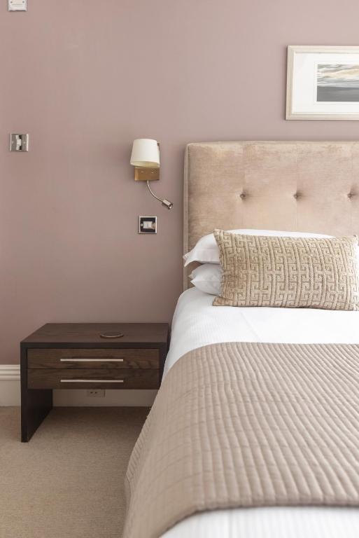 Beaufort House - Knightsbridge photo