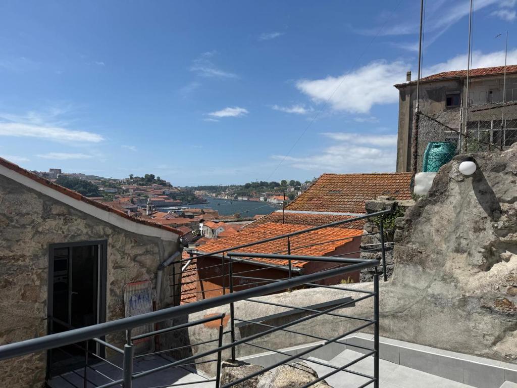 Porto's Wine Side Vista Apartment