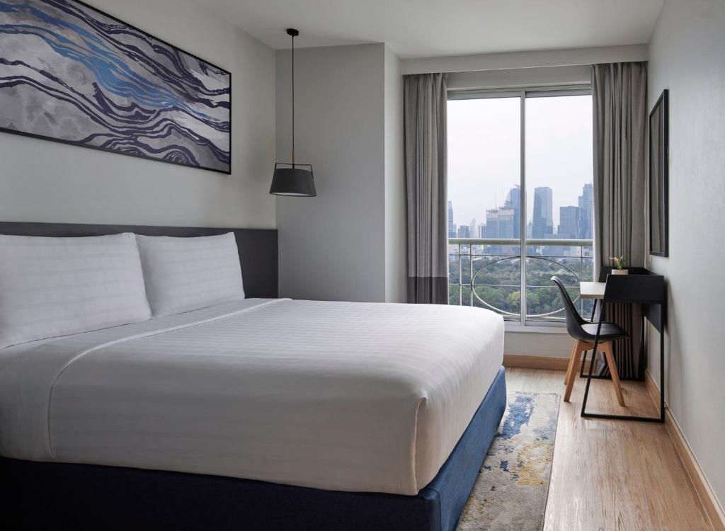 Shama Lakeview Asoke Bangkok - 湖景三卧室